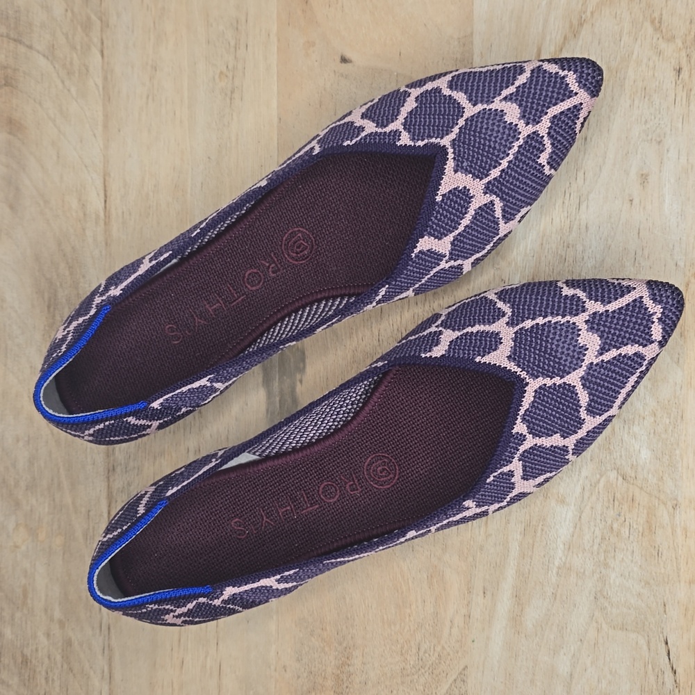 Rothy's The Point in Violet Giraffe, size 9 - Picture 3 of 10